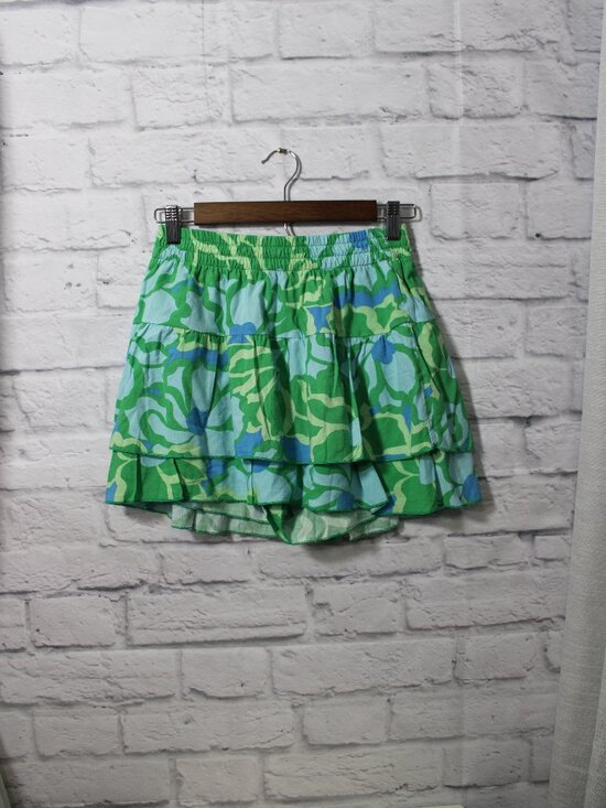 Show Me Your MuMu Pants - Show Me Your MUMU Nat Small Vibrant Green Poppy Tiered Ruffle Preppy Skort